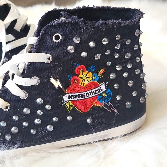 Zara style converse sneakers 👟 - Picture 7 of 17